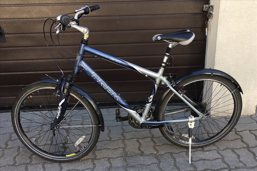 trek navigator 300 price